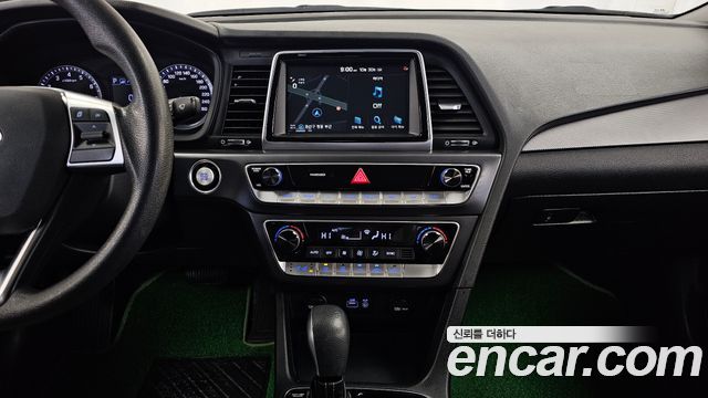 Hyundai Sonata 2020 — photo 16