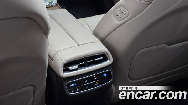 Genesis G80 2021 — photo 28