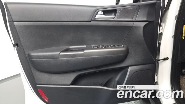 Kia Sportage 2019 — photo 14