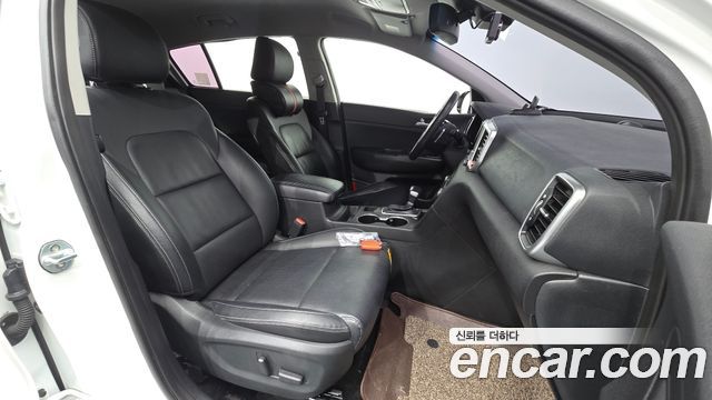 Kia Sportage 2019 — photo 16