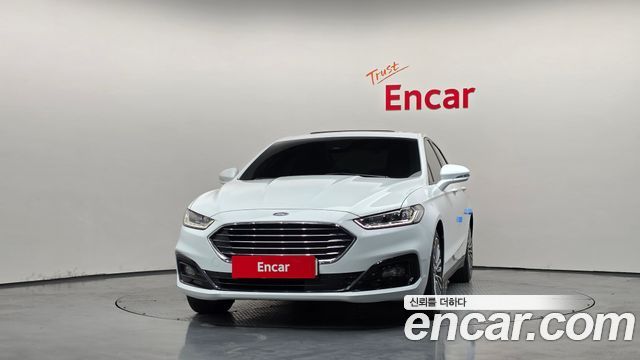Ford Mondeo 2020 — photo 3