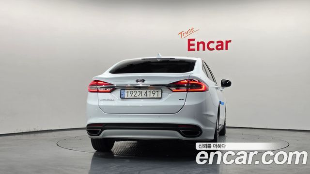 Ford Mondeo 2020 — photo 4