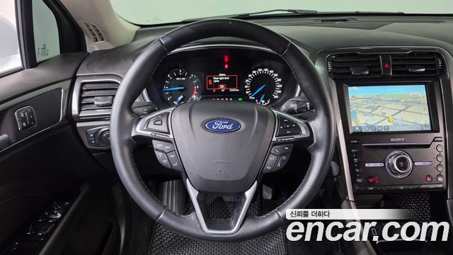 Ford Mondeo 2020 — photo 13