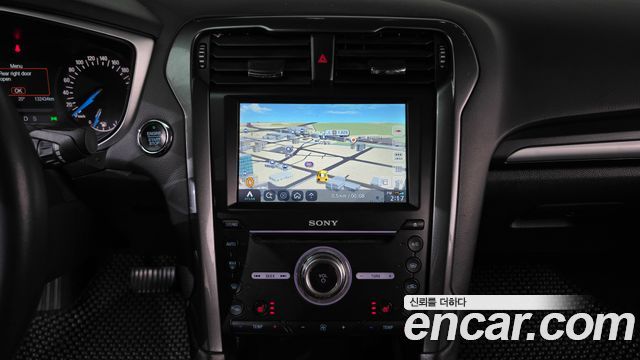 Ford Mondeo 2020 — photo 14