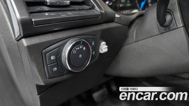 Ford Mondeo 2020 — photo 18