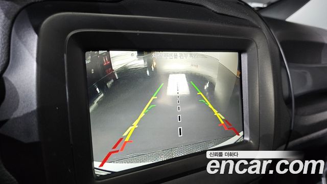 Jeep Renegade 2018 — photo 20