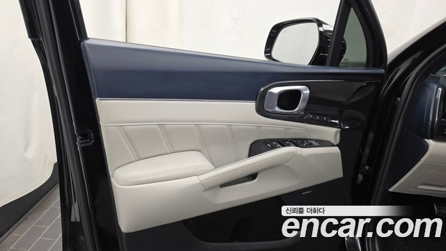 Kia Sorento 2023 — photo 14