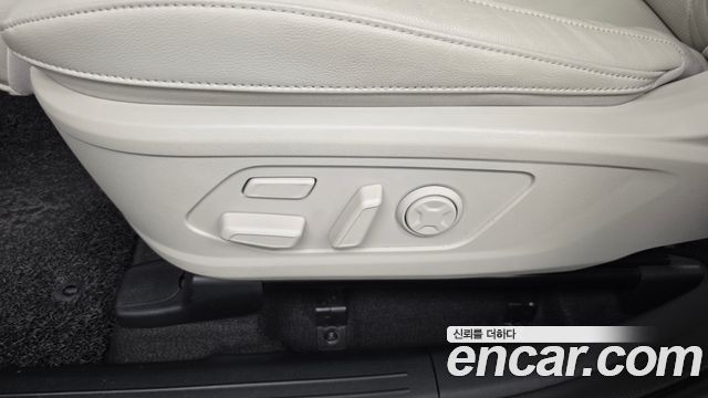 Kia Sorento 2023 — photo 31