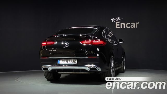 Mercedes-Benz GLE-Class 2025 — photo 4