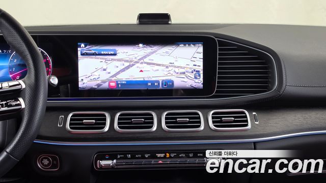 Mercedes-Benz GLE-Class 2025 — photo 20