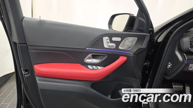 Mercedes-Benz GLE-Class 2025 — photo 14