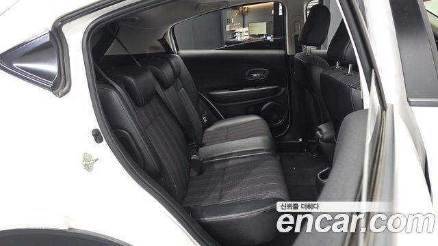 Honda HR-V 2016 — photo 18
