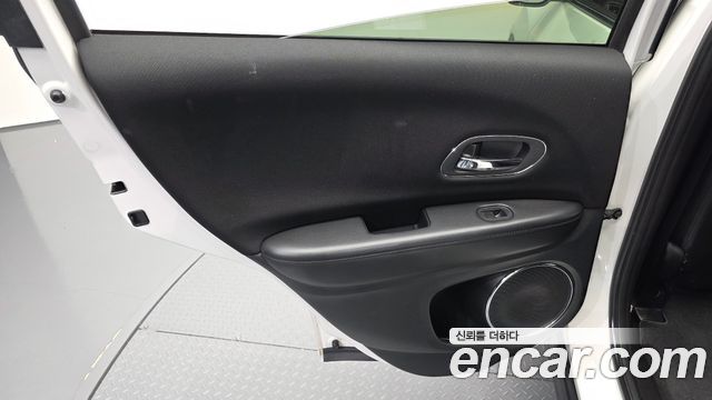 Honda HR-V 2016 — photo 15