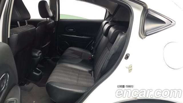 Honda HR-V 2016 — photo 16