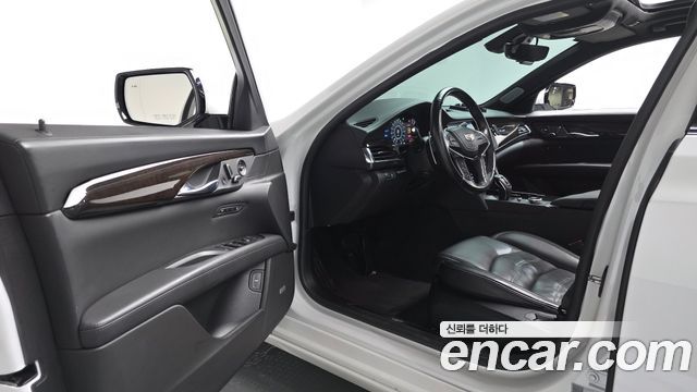Cadillac CT6 2019 — photo 13