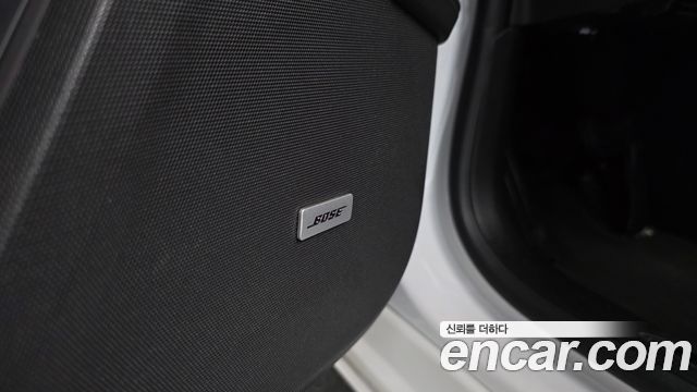 Cadillac CT6 2019 — photo 24