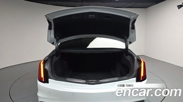 Cadillac CT6 2019 — photo 26