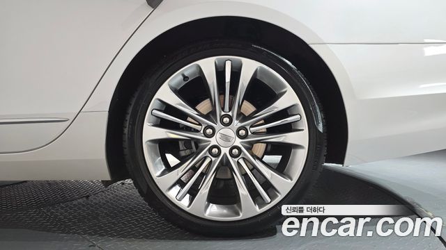 Cadillac CT6 2019 — photo 7