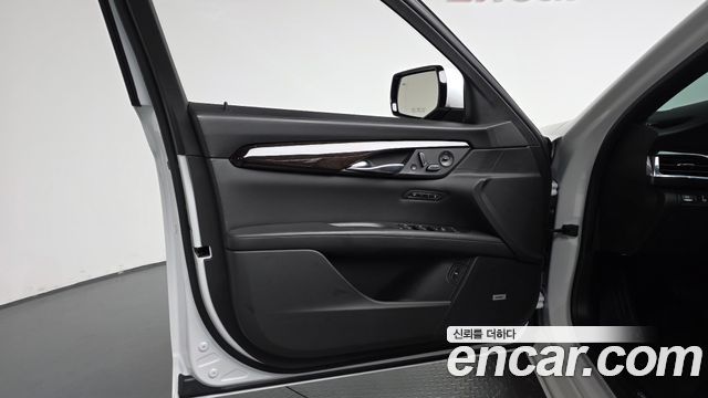 Cadillac CT6 2019 — photo 14