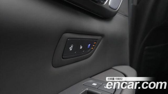 Cadillac CT6 2019 — photo 29