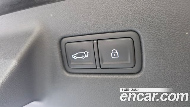 Hyundai Santafe 2024 — photo 22