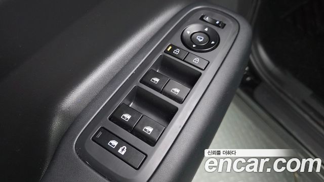 Hyundai Santafe 2024 — photo 28