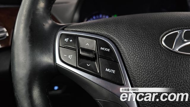 Hyundai Grandeur 2016 — photo 29