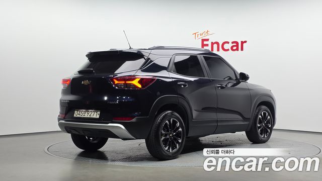 Chevrolet Korea Trailblazer 2021 — photo 2