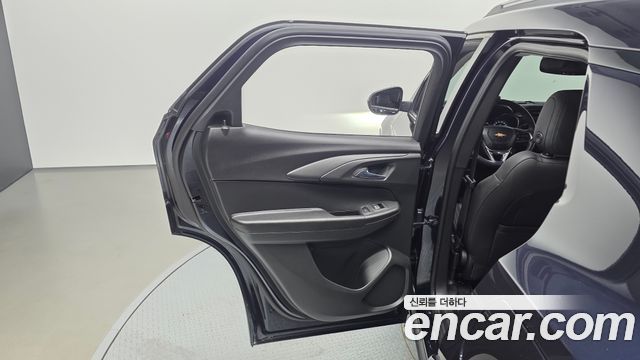 Chevrolet Korea Trailblazer 2021 — photo 15
