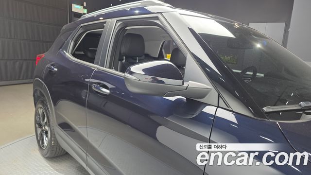 Chevrolet Korea Trailblazer 2021 — photo 35