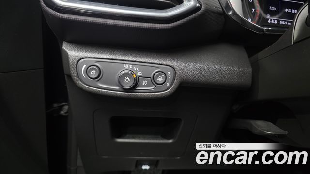 Chevrolet Korea Trailblazer 2021 — photo 36