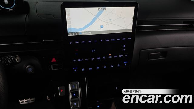 Hyundai Staria 2025 — photo 20