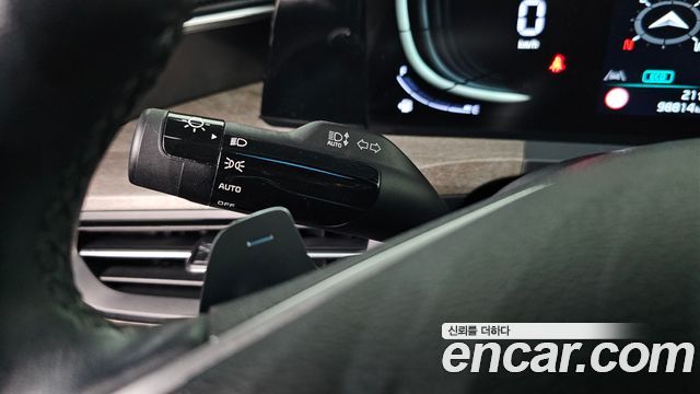Kia K8 2024 — photo 28
