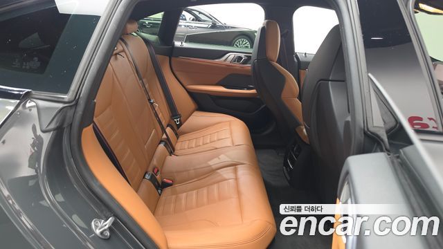 BMW i4 2023 — photo 17