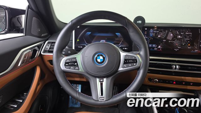 BMW i4 2023 — photo 20