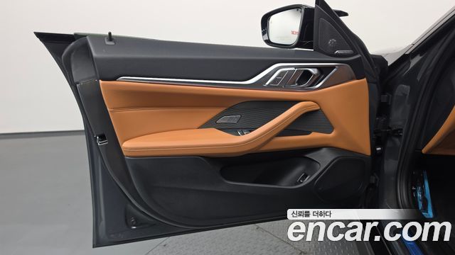 BMW i4 2023 — photo 14
