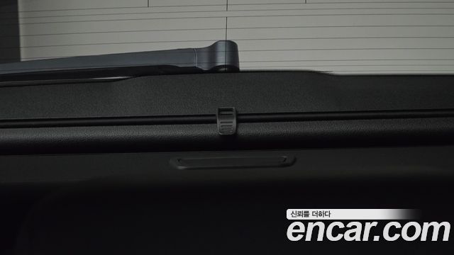 Audi Q8 2021 — photo 38