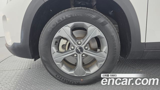 Kia Seltos 2023 — photo 5