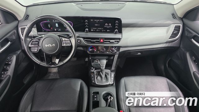 Kia Seltos 2023 — photo 10