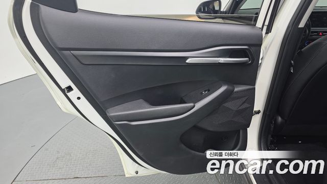 Kia Seltos 2023 — photo 15