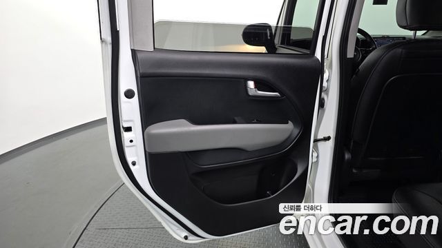 Kia RAY 2023 — photo 15