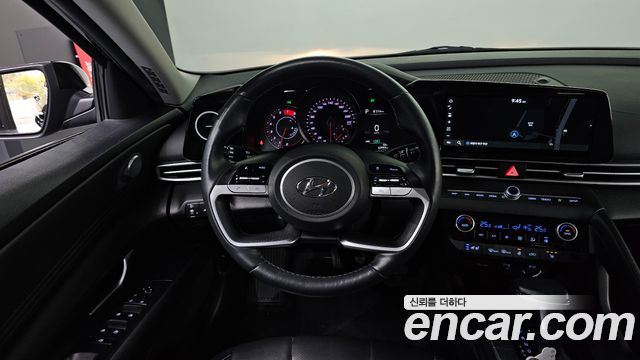 Hyundai AVANTE 2022 — photo 19