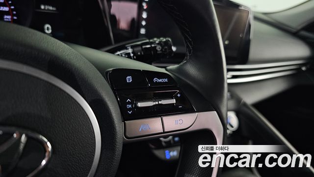 Hyundai AVANTE 2022 — photo 24