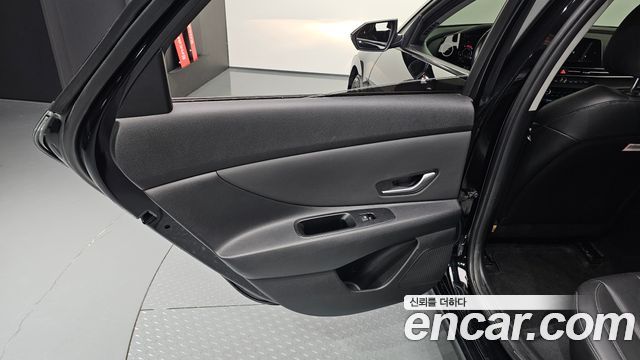 Hyundai AVANTE 2022 — photo 15