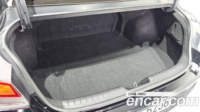 Hyundai AVANTE 2022 — photo 30