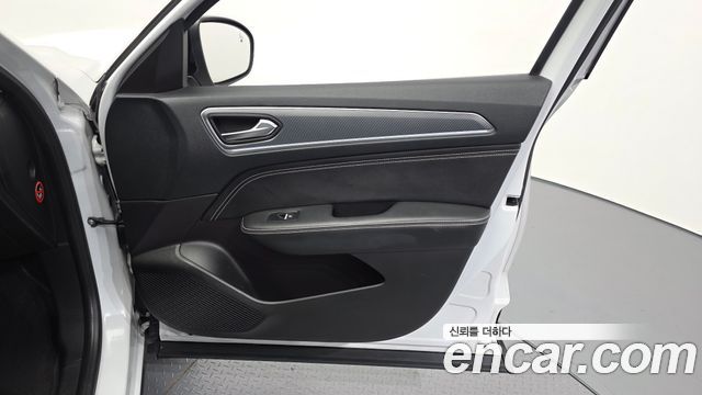 Renault Korea XM3 2022 — photo 14