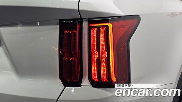 Kia Sorento 2022 — photo 9