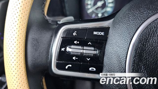 Kia Sorento 2022 — photo 29