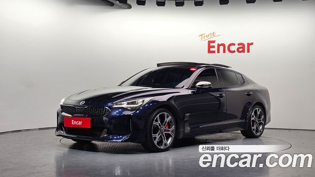 Kia Stinger 2019 — photo 1