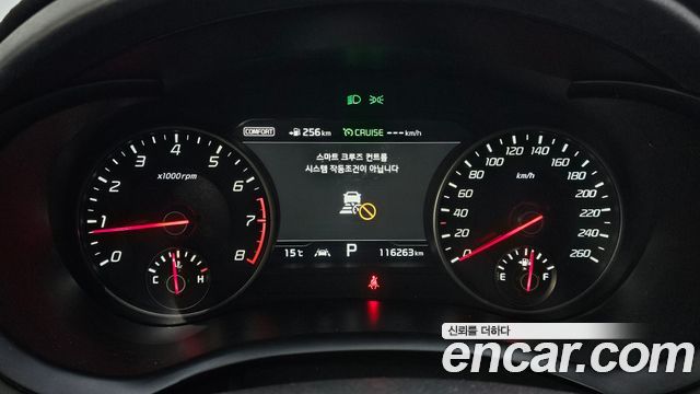 Kia Stinger 2019 — photo 8